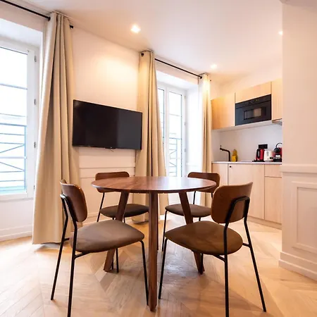 Apartman Austerlitz & Bastille's